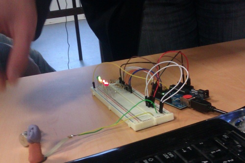 Capteur de pression piloté par Arduino 500px-Cspa 4.jpg