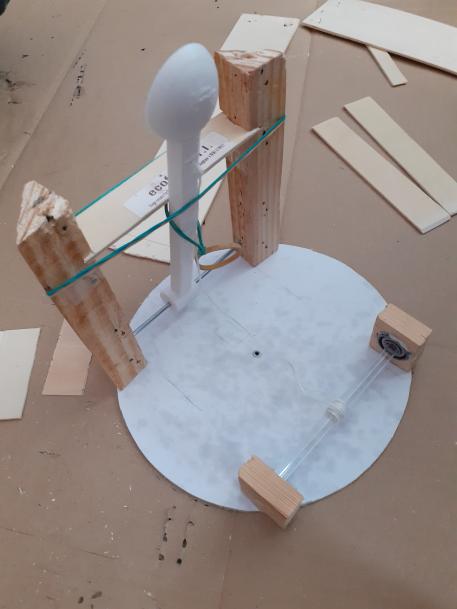 Catapulte avec rotation lectrique 20210506 153203.jpg