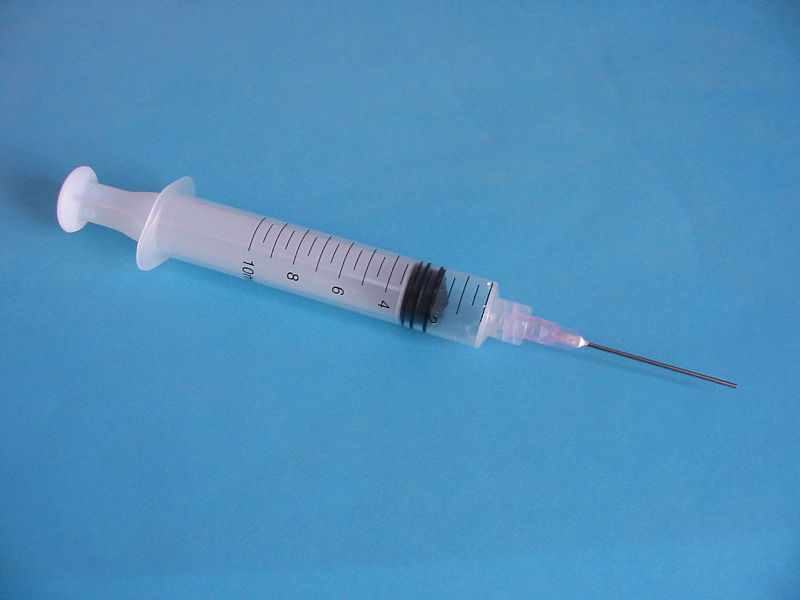 Item-Seringue 800px-Syringe2.jpg