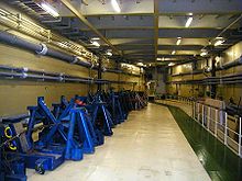 Item-Tréteau 220px-Trailer supports in a RoRo ship.jpg
