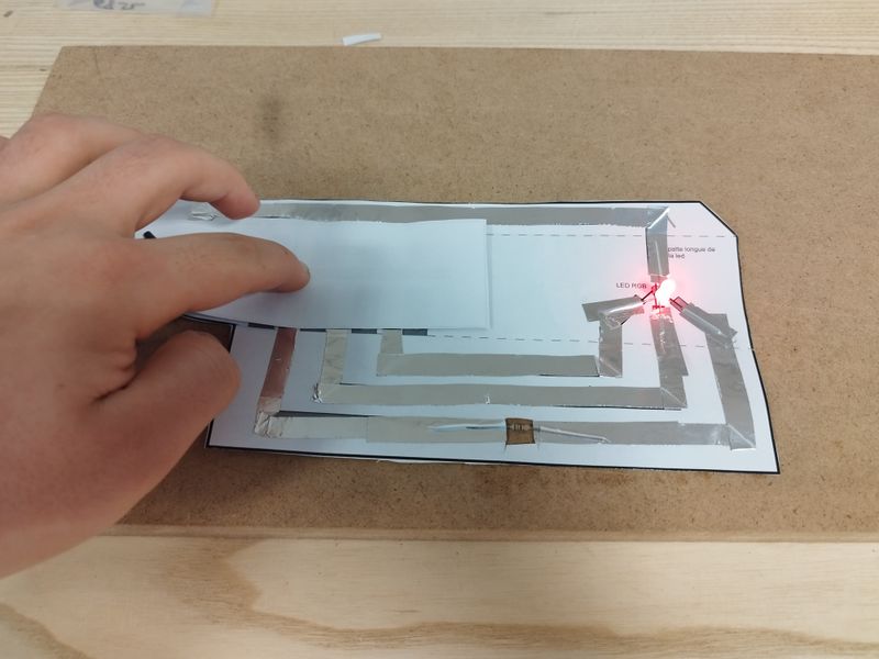 Fichier:Cube RGB IMG 20241207 141730.jpg