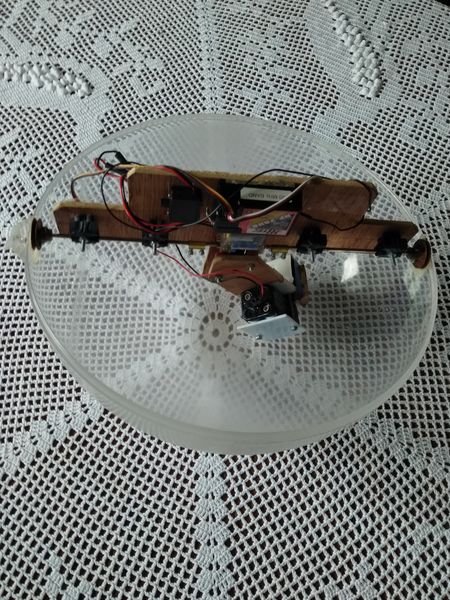 Fichier:Sph re radiocommand e Gauche.jpg