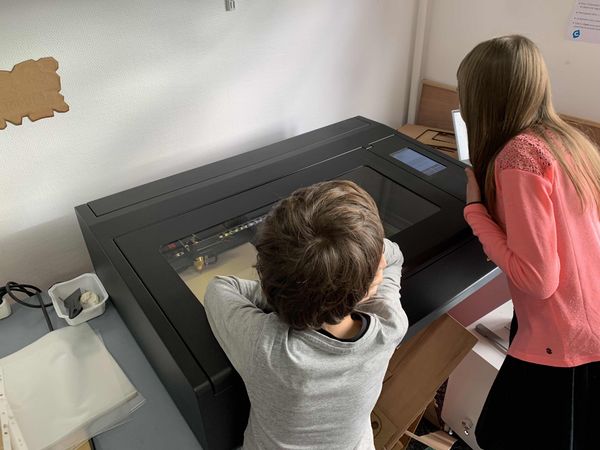 Cr er son puzzle la d coupeuse laser d coupeuse laser enfant club.jpg