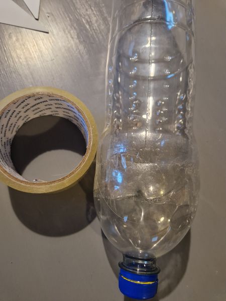 Fichier:Fus e eau fixation ogive.jpg