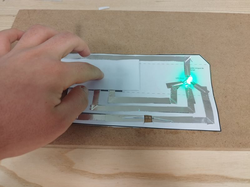 Fichier:Cube RGB IMG 20241207 141735.jpg