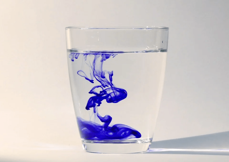 Fichier:Attention la glace eau encre.png