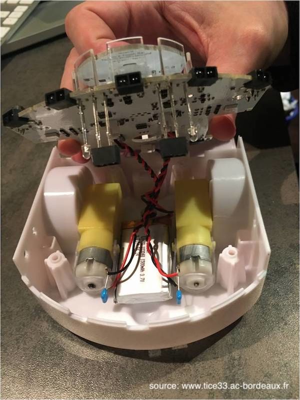 D couverte du robot Thymio inte rieur thymio3.jpg