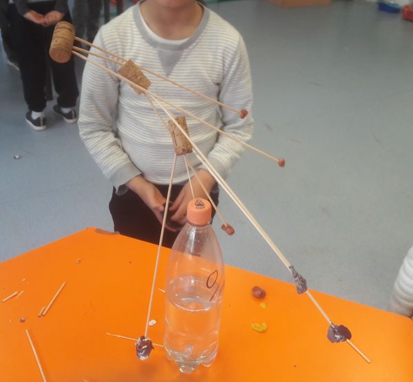 Quilibriste Equilibristes.jpg